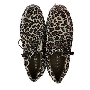 Roper Women’s Chillin Leopard Chukka Flats, Size 8